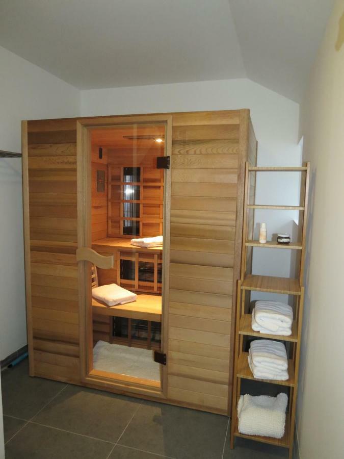 Gite Incontournable Avec Sauna Et Piscine Dans Un Petit Paradis Du Barbant Wallon Villers-la-Ville Luaran gambar
